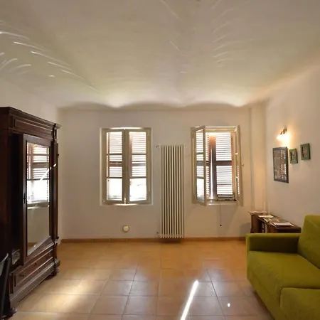Gasthof Del Vino Castelnuovo (Asti)